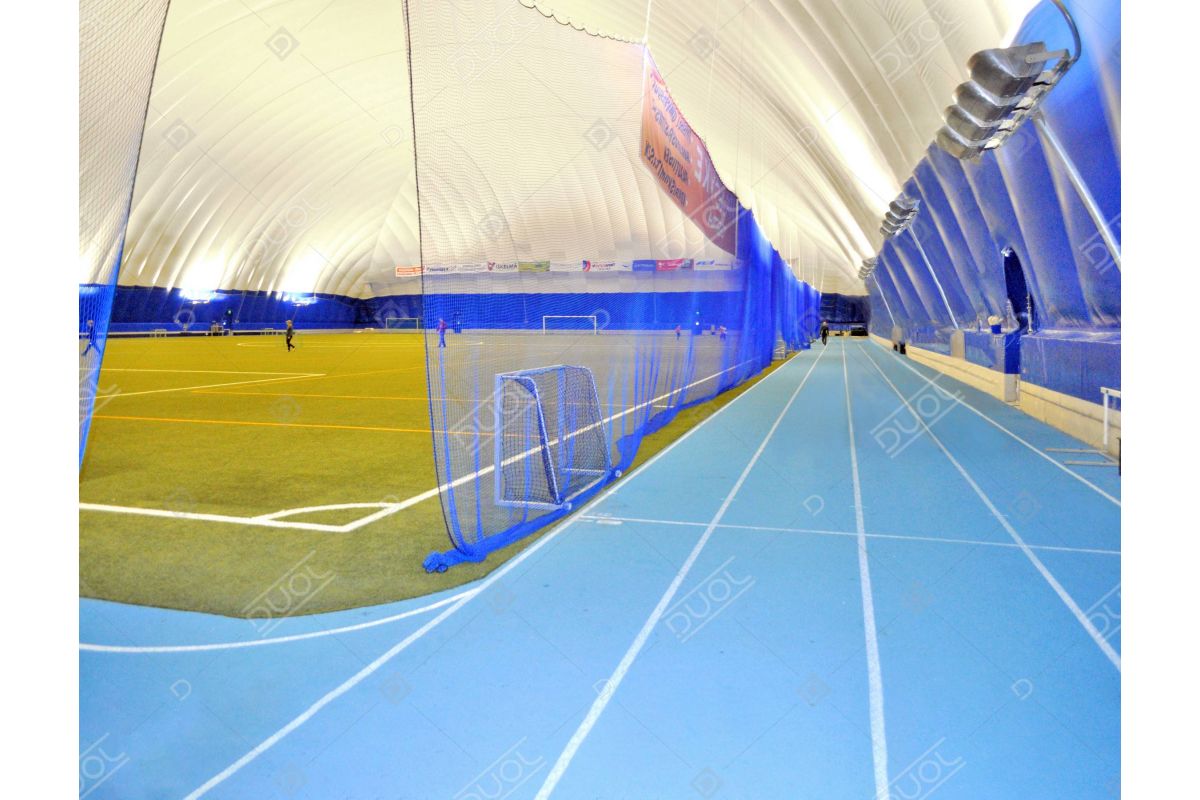 Construction de terrains de foot couvert